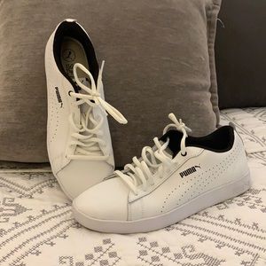 White leather PUMA sneaker size 9
